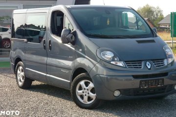 Renault Trafic 2.0 dCi 115 FAP Passenger Black Edition